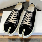 Stylish Canvas Tabi Lows: Iconic Split-Toe Sneakers, Free Socks